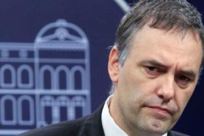 lijo-abrio-las-cuentas-de-adorni:-ordeno-levantar-el-secreto-bancario-y-fiscal-del-jefe-de-gabinete-y-su-esposa