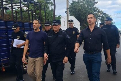 desplegaron-un-megaoperativo-policial-con-mas-de-2.500-efectivos-en-barrios-de-toda-la-provincia