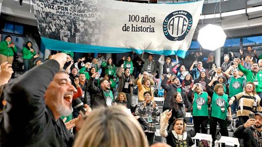 ate-convoco-a-un-paro-nacional-con-movilizacion-para-el-21-de-abril:-“si-no-hay-plata,-no-habra-paz-social”
