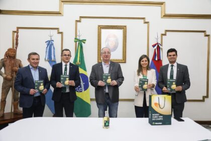 passalacqua-acompano-el-lanzamiento-internacional-de-fenasoja-2026-en-posadas:-“no-hay-forma-de-que-se-pueda-avanzar-como-sociedad-o-como-region-si-no-se-trabaja-en-conjunto”