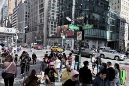 la-inflacion-en-los-estados-unidos-marco-3,3%-en-marzo,-el-valor-mas-alto-en-casi-dos-anos