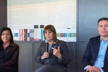 bullrich-en-cordoba-sobre-el-caso-adorni:-“quizas-no-tiene-el-cuero-tan-duro-como-yo”