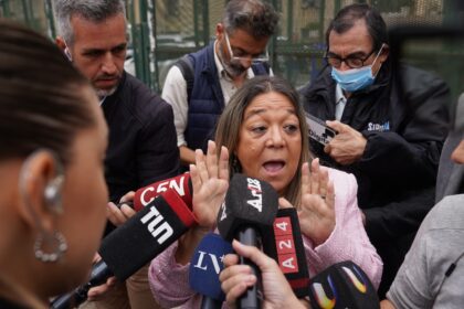 la-fiscalia-quiere-saber-como-hizo-adorni-para-pagar-80-mil-dolares-en-efectivo-para-comprar-inmuebles