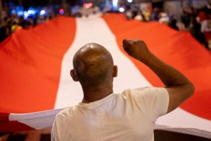 peru-elige-presidente:-6-claves-de-una-eleccion-marcada-por-la-apatia,-el-crimen-y-la-fragmentacion-extrema