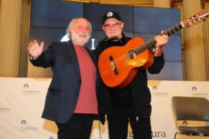 daniel-grinbank-fue-distinguido-como-personalidad-destacada-de-la-cultura-en-la-legislatura-portena