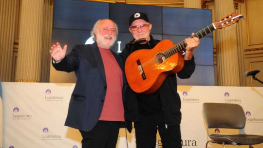 daniel-grinbank-fue-distinguido-como-personalidad-destacada-de-la-cultura-en-la-legislatura-portena