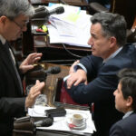alarma-en-el-oficialismo:-la-oposicion-se-entusiasma-con-la-aprobacion-de-una-interpelacion-a-manuel-adorni