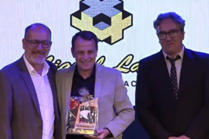 26°-aniversario-de-misiones-online-|-farmacias-miguel-lanus-fue-reconocida-y-reafirmo-su-apuesta-a-la-innovacion-y-el-crecimiento