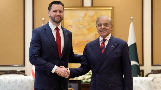 sonrisas-y-nada-mas:-no-hubo-acuerdo-en-las-negociaciones-de-eeuu.-e-iran-en-islamabad