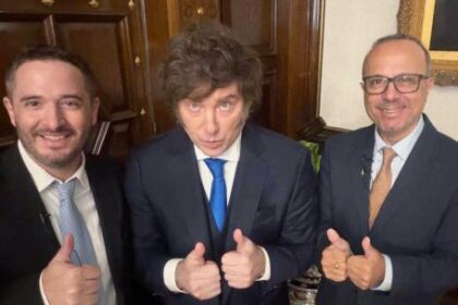 del-discurso-corporativo-al-show-mediatico-en-tiempos-de-crisis-comunicacional-del-gobierno