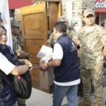 elecciones-en-peru-2026,-en-vivo:-desde-lima,-demoras-en-la-apertura-de-mesas-por-falta-de-material-y-los-candidatos-arrancan-con-sus-desayu