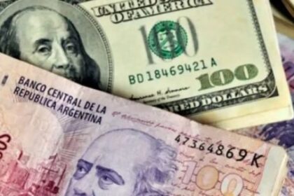 a-cuanto-cotiza-el-dolar-hoy,-lunes-13-de-abril-de-2026