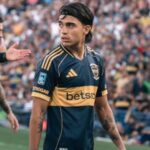 exequiel-zeballos-volvio-a-sumar-minutos-con-boca:-¿podra-explotar-su-potencial?