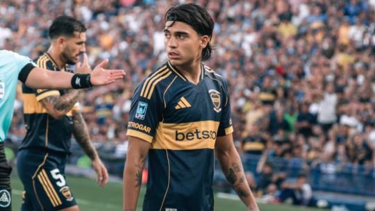 exequiel-zeballos-volvio-a-sumar-minutos-con-boca:-¿podra-explotar-su-potencial?