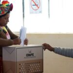 votaciones-extendidas-en-peru:-continua-el-conteo-de-votos-y-se-perfila-el-balotaje-presidencial-2026