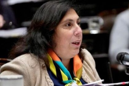 oliveto-afirmo-que-adorni-es-“una-persona-que-se-ha-manejado-pesimamente”