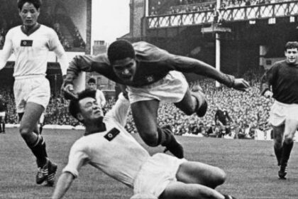 el-dia-que-eusebio-salvo-a-portugal-ante-el-milagro-de-corea-del-norte-en-el-mundial-1966