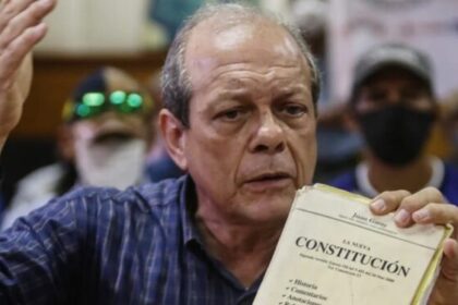 detienen-y-luego-excarcelan-con-medidas-cautelares-al-activista-sindical-edwin-sambrano