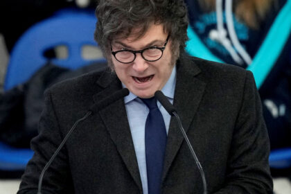 nueva-encuesta-y-sorpresa:-hicieron-un-ranking-oficialista,-gano-un-ex-funcionario-y-milei-quedo-cuarto
