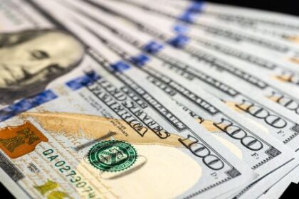 a-cuanto-cotiza-el-dolar-hoy,-martes-14-de-abril-de-2026