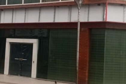 santander-y-hsbc:-que-hay-detras-de-la-ola-de-cierres-de-sucursales-bancarias-en-corrientes