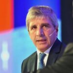 amcham-summit-2026:-luis-caputo-abre-la-agenda-economica-ante-empresarios