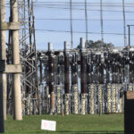 privatizacion-electrica:-tres-grupos-argentinos-se-presentaron-para-comprar-la-mayor-red-de-transmision