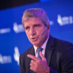 caputo-reitero-que-la-inflacion-se-desacelerara-en-abril-y-prometio-que-vienen-“los-mejores-18-o-20-meses-de-la-argentina-en-decadas”