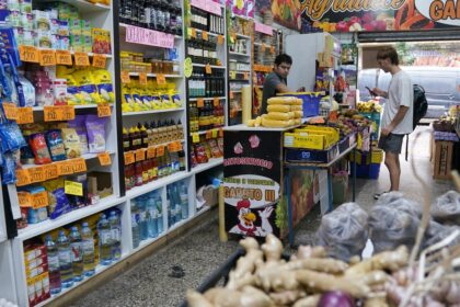 inflacion-de-marzo-2026:-a-que-hora-sale-el-dato-del-indec-y-por-que-hasta-caputo-dice-que-va-a-superar-el-3%