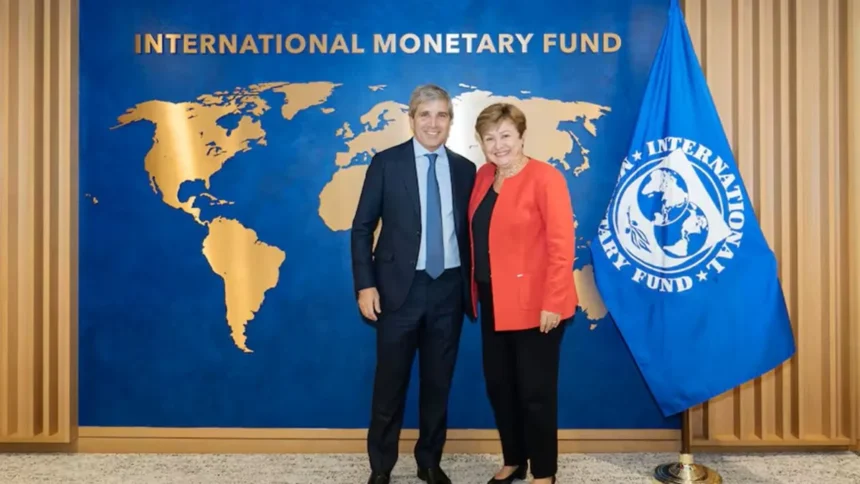 el-fmi-ajusto-sus-proyecciones-para-argentina:-recorto-la-prevision-de-crecimiento-para-2026-y-elevo-la-estimacion-de-inflacion-al-30,5%