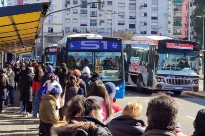 el-gobierno-nacional-transferira-mas-fondos-a-las-empresas-de-colectivos-de-buenos-aires-para-normalizar-las-frecuencias-del-servicio
