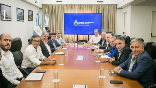 el-gobierno-girara-fondos-a-empresas-de-colectivos-esta-semana-para-normalizar-las-frecuencias
