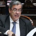 german-martinez-rechazo-el-“show”-de-adorni-en-el-congreso:-“no-esta-ni-para-el-circo-ni-para-comprar-pochoclos”