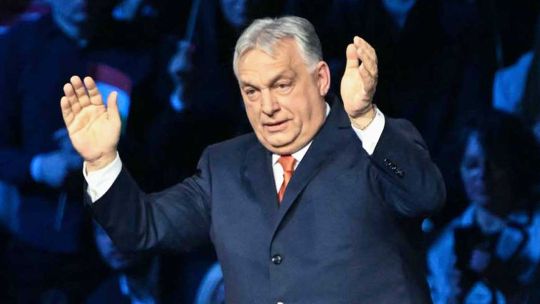 un-residente-en-hungria-tras-la-caida-de-orban:-“la-izquierda-sola-sacaba-30%-pero-junto-con-la-derecha-pudieron-ganarle”