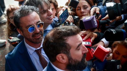 ‘bunch-of-amateurs’:-maradona’s-medical-team-back-on-trial