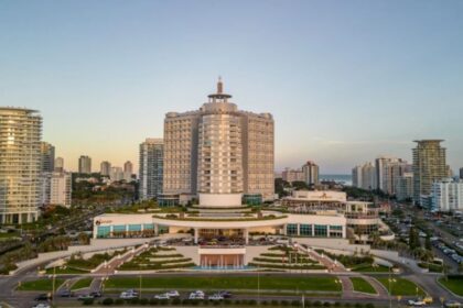 el-ex-conrad-de-punta-del-este-cambia-de-manos:-lo-compro-un-grupo-brasileno,-que-invertira-mas-de-us$-400-millones