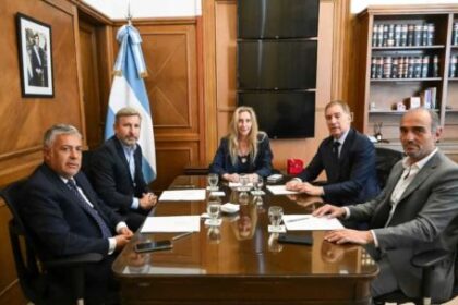 karina-milei-recibio-a-dos-gobernadores-y-avanza-un-esquema-para-obras-con-inversion-privada