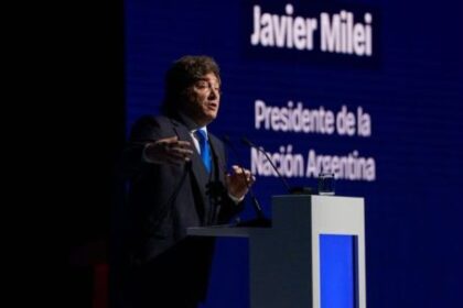 milei-vows-to-stay-course,-tackles-‘bad’-inflation-data-head-on-in-amcham-summit-speech