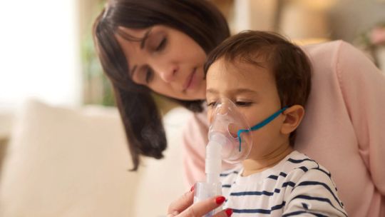 alerta-epidemiologica:-la-tos-convulsa-vuelve-a-crecer-y-preocupa-la-baja-cobertura-de-vacunacion