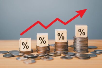 plazo-fijo:-como-operan-los-principales-bancos-hoy,-martes-14-de-abril