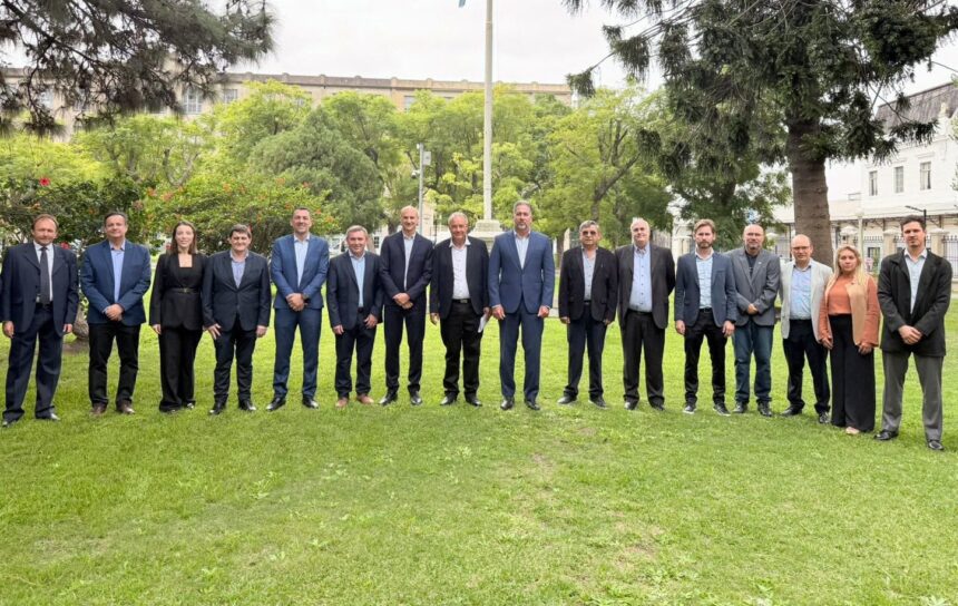 adolfo-safran,-junto-a-autoridades-del-vecino-pais,-avanzan-con-gestiones-para-flexibilizar-controles-y-ampliar-horarios-en-pasos-fronterizos-con-brasil