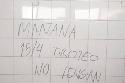 amenaza-de-tiroteo-en-un-colegio-de-la-falda:-despliegan-operativo-policial-y-crece-el-temor-tras-el-caso-santa-fe