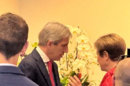 luis-caputo-hablo-con-kristalina-georgieva:-“la-relacion-con-el-fondo-es-sonada”,-dijo