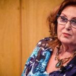 cristina-loza-vende-sus-libros-para-pagar-los-costo-de-una-millonaria-cirugia-tras-fracturarse-la-cadera-en-costa-rica