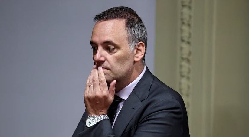 las-jubiladas-acreedoras-de-adorni-declararon-que-sus-hijos-estan-detras-de-la-venta-del-departamento-de-caballito:-“era-para-hacer-un-pasamanos”