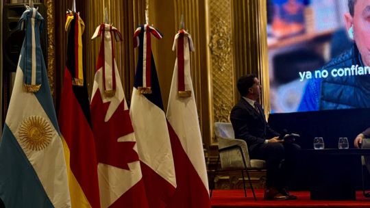 bajo-la-sombra-de-“la-compania”-rusa,-expertos-advierten-el-impacto-de-la-‘guerra-hibrida’-informativa-en-la-region