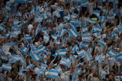 argentinos-planean-la-logistica-para-kansas-y-dallas-con-altos-costos-en-vuelos-y-hoteles