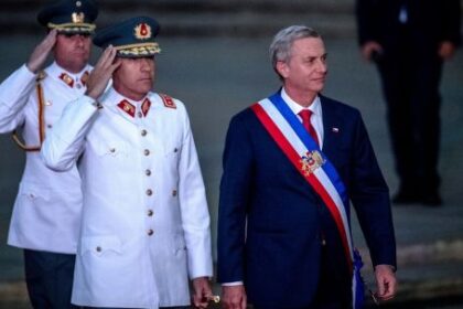 kast-anuncia-plan-de-40-reformas-para-“relanzar”-economia-de-chile