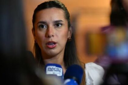 la-expareja-de-agostina-paez-la-denuncio-por-“retencion-indebida”-de-un-auto-y-ella-salio-a-aclarar:-“fue-un-malentendido”