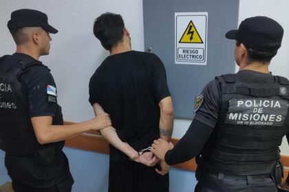 recapturaron-en-eldorado-a-un-detenido-que-se-habia-fugado-del-hospital-y-buscaba-ocultarse-en-la-costa-del-parana